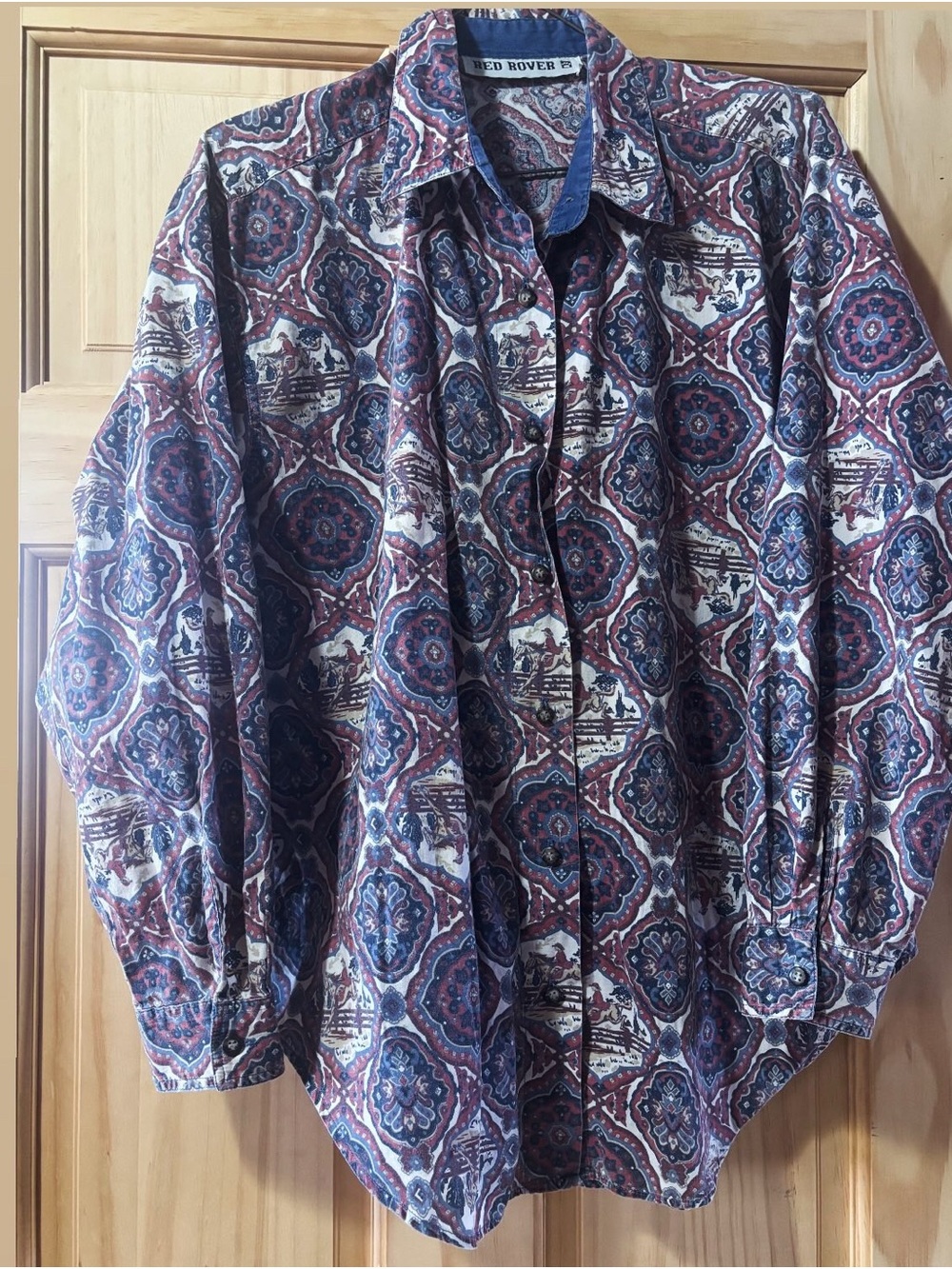 Women’s Vintage Red Rover Western Patterned Button-Up Shirt